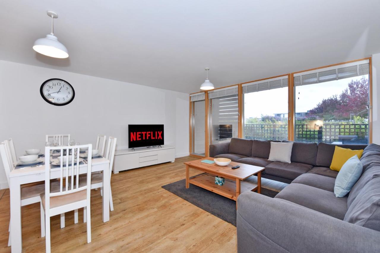 The Vizion Serviced Apartments From Pincott Properties - Free Parking, Private Balcony, And Wifi Milton Keynes Dış mekan fotoğraf
