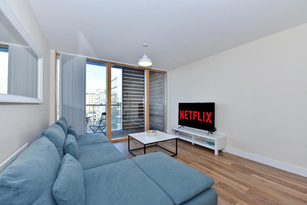 The Vizion Serviced Apartments From Pincott Properties - Free Parking, Private Balcony, And Wifi Milton Keynes Dış mekan fotoğraf